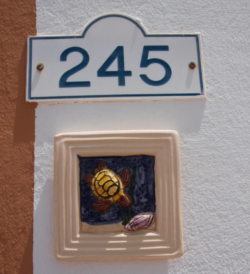 Castillo Holiday Apartment- Puerta Del Sol 245 كاليتا ذي فوستي المظهر الخارجي الصورة