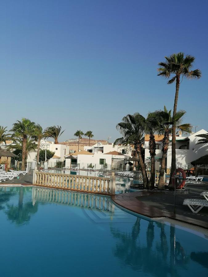 Castillo Holiday Apartment- Puerta Del Sol 245 كاليتا ذي فوستي المظهر الخارجي الصورة