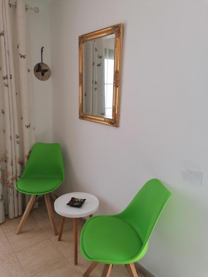 Castillo Holiday Apartment- Puerta Del Sol 245 كاليتا ذي فوستي المظهر الخارجي الصورة